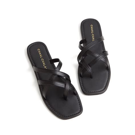 Buy Chaal Chalan Marlo Black Flats Online