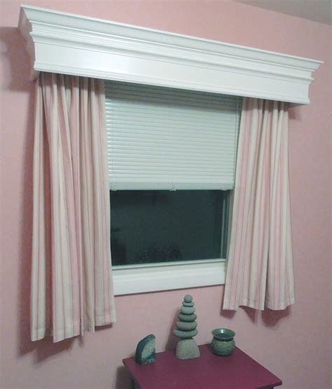 Wood Valance Over Window at Angela Rich blog