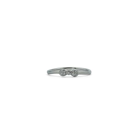Bow ring – Saatvik Silver