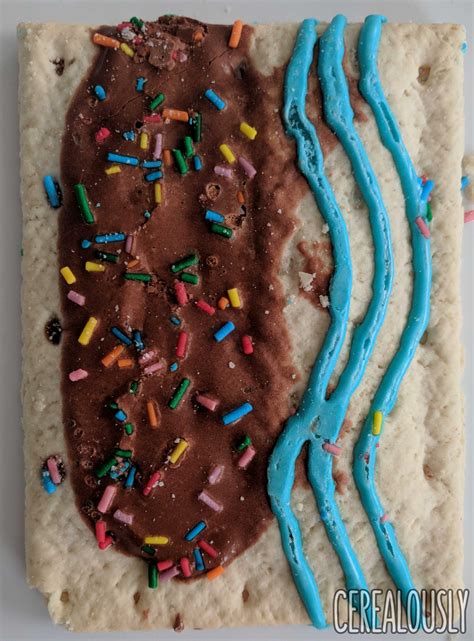Review: Pop-Tarts Sugar Cookie & Brownie Batter Splitz - Cerealously