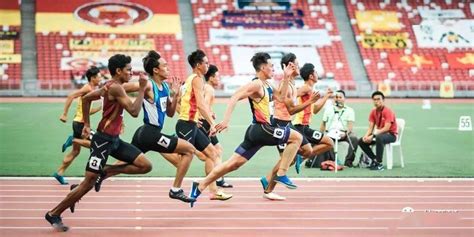 2021年湖南省大学生田径锦标赛我院田径健儿再获佳绩！