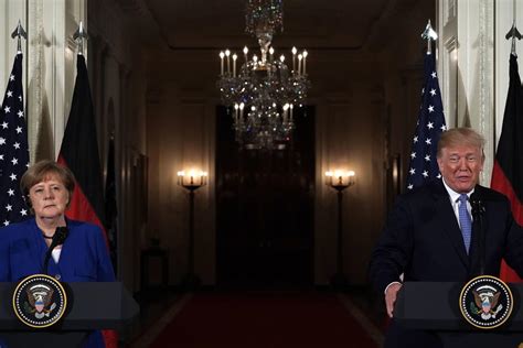 Body Language Angela Merkel 的图像结果