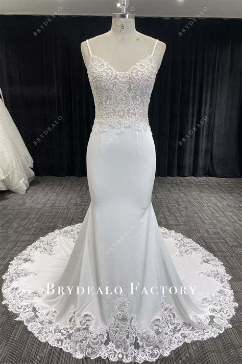 Beaded Lace V-Neck Bodice Mermaid Wedding Dress