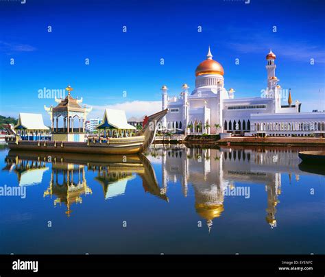 Bandar Seri Begawan Stock Photos & Bandar Seri Begawan Stock Images - Alamy