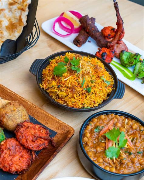 10 Best Indian Restaurants In Toronto & What To Order (2024)