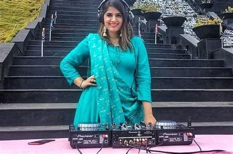 The 10 Best Wedding DJ's in Mumbai Central - Weddingwire.in