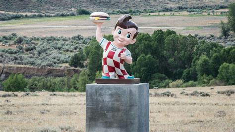 What The Heck Is … That Lonely Big Boy Statue In the Middle Of A Field ...