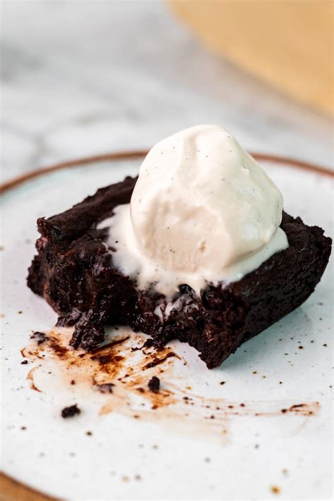Easy Single Serve Brownie Recipe - NO Eggs, Dairy Free! | The Banana ...