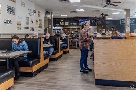 Rockville, CT City Guide | About Living in Rockville - Homes.com