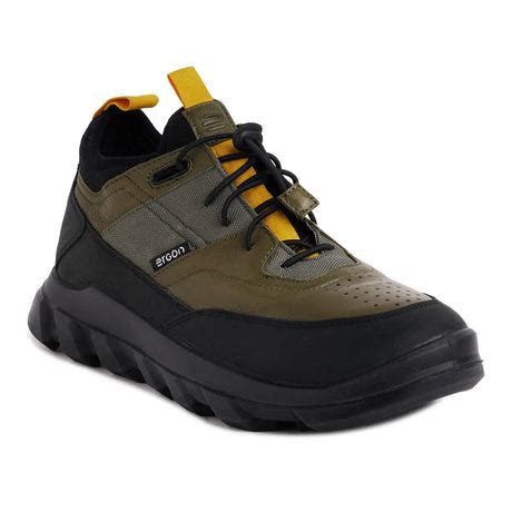 Tips for Choosing Best Trekking Shoes in India - Ergonstyle