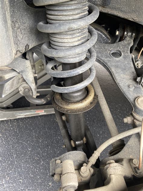 Leaking rear shock absorber | Subaru Outback Forums