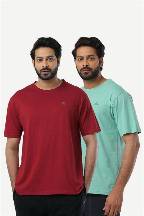 Round Neck - Light Green and Red Solid T-Shirt Pack Of 2 Combo For Men ...