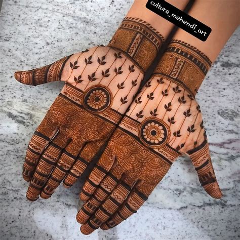 18 Mehndi Designs To Modernise The Traditional Paisley This Festive Season