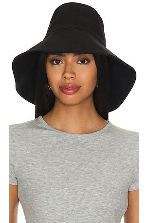 Janessa Leone - REVOLVE