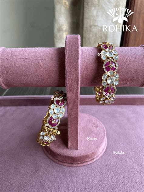 Karuna polki kundan kada/bangles - Pink – Rohika Store