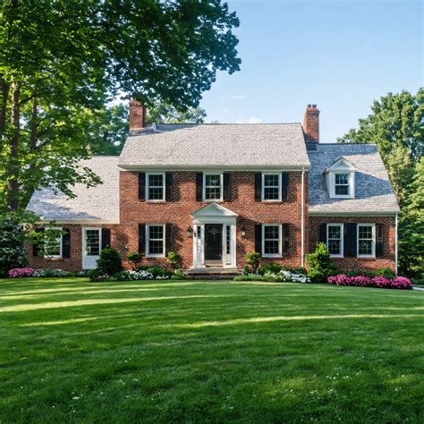 The Biggest Myths About Selling Your Home (And What’s Actually True) - Louissaint & Real Estate