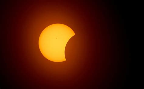 Live: Jaw-dropping images of the 2024 Solar Eclipse - Blog