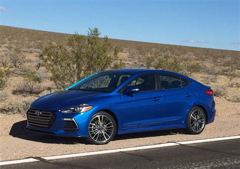 2017 Hyundai Elantra Sport: Desert Heat | AUTOMOTIVE RHYTHMS