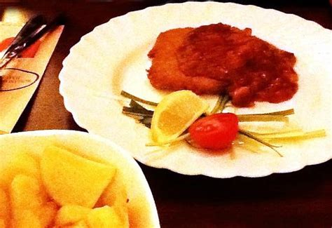 Nice place for Dutch food - Reviews, Photos - Hap-Hmm - Tripadvisor