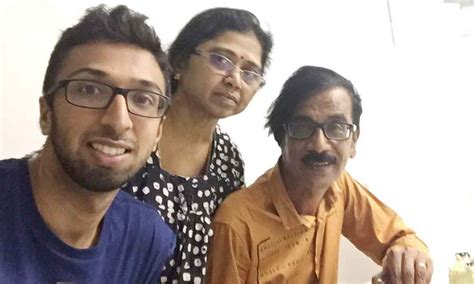 Actor Manobala share about Rajinikanth Baashha Flash back story ...