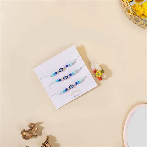 Rakhi Gift Set Of 7 For Sister With Makeup Bag Online - Premium Gift ...