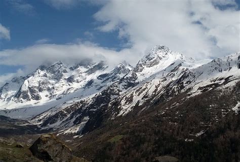 Bali Pass Trek- Himalayan Trekking Adventure | SkyHike