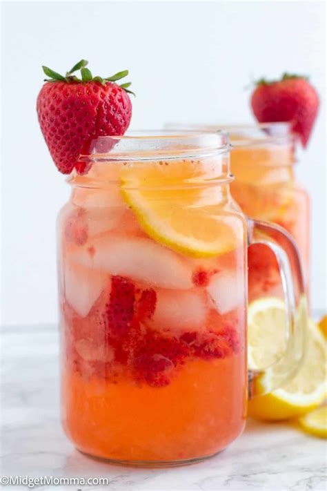 Easy Strawberry Lemonade Recipe (Made with Fresh Squeezed Lemons)