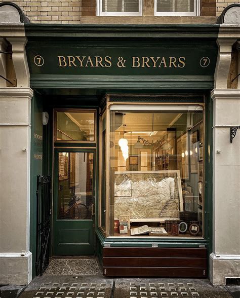 Shop Sign 的图像结果