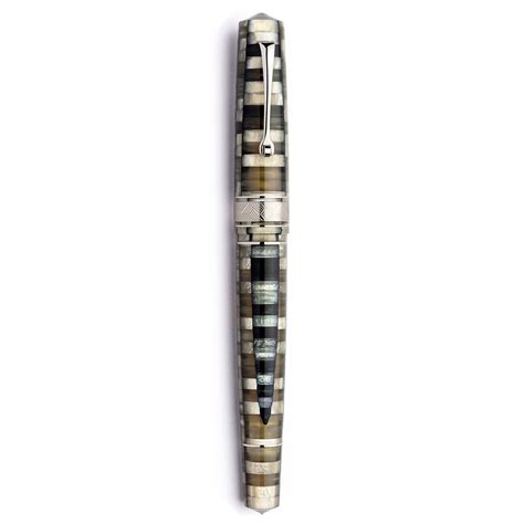 Leonardo Momento Zero Grande Mosaico Sand CT Fountain Pen
