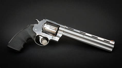 Colt.com Anaconda 的图像结果