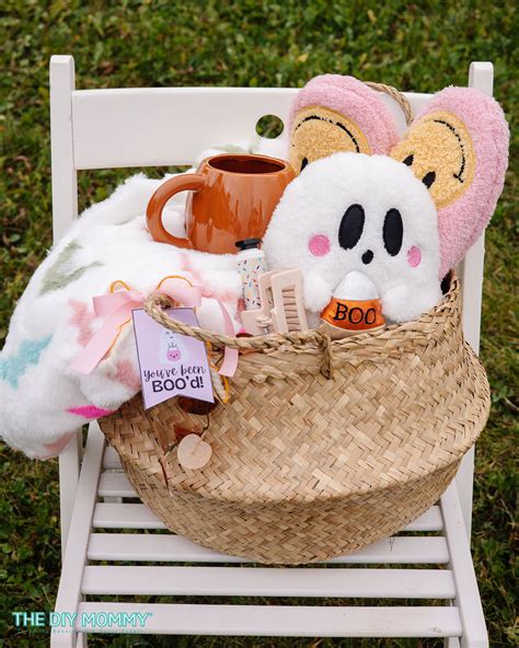 Fun & Easy Boo Basket Ideas (with Free Printable Gift Tag!) - Cozy DIY Home