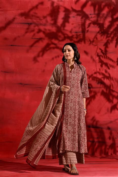 Sofiya Cotton Suit Set – DIMPLE DESIGN STUDIO