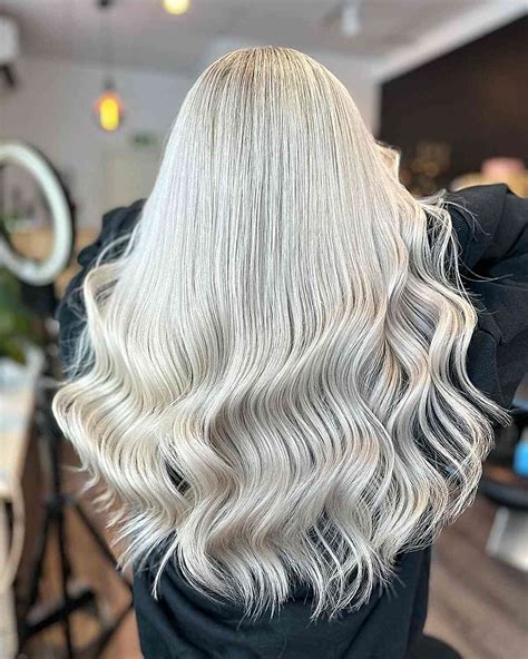 Platinum White Hair Dye