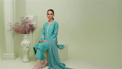 Myntra Fashion Carnival: Grab Curated Deals On Inddus And Shae Kurta ...