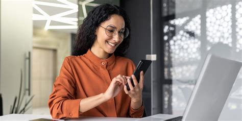 Best VoIP Phones for Business 的图像结果