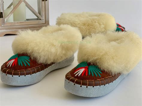 Womens Brown Sheepskin slippers 100% made of real Wool and Leather ...