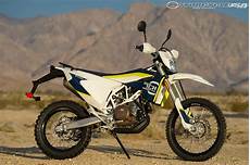 Husqvarna Enduro 701 Picture by Husqvarna 701 Enduro Specs 2015 2016 Autoevolution Husqvarna Enduro 701 Picture