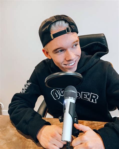 Pin by Florus on Duke Depp // Willy Wonka | Future husband, Hubby, Duke