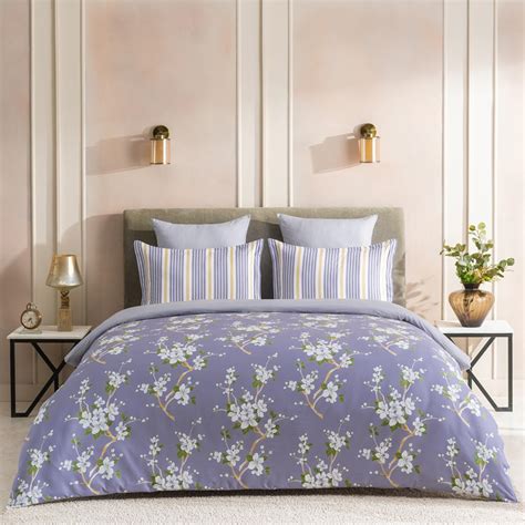 Buy D'DECOR Optima Purple Floral Printed Cotton King Bedsheet Set ...