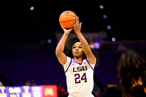 No. 7 LSU Hosts EKU Monday In Season Opener – LSU