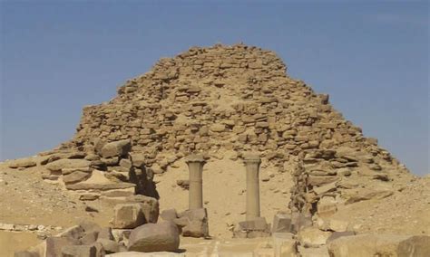 10 Pyramids Of Egypt Which Will Put You Under A Spell