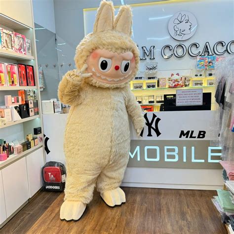 Mascot Labubu