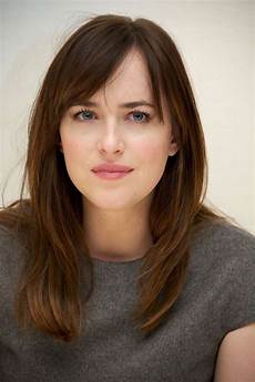 Side Swept Bangs Hairstyles For by 50 Gorgeous Side Swept Bangs Hairstyles For Every Shape Side Swept Bangs Hairstyles For