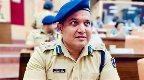 Shivdeep Lande: कौन हैं IPS शिवदीप लांडे, जिन्होंने पुलिस सेवा से दिया ...