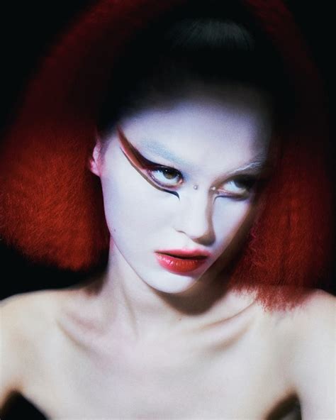 Tradition, distorted | Dazed