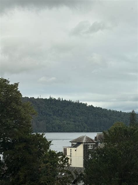 THE BERRY BOUTIQUE (Bowness-on-Windermere, England - Lake District ...