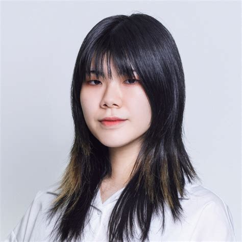 Louisa - Drawing teacher - ₹1452/h