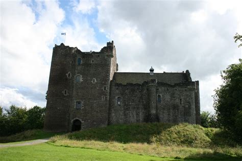 Rezultat imagine pentru Monty Python Castle Sketch