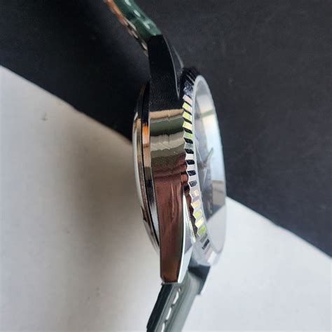 Vintage Mod HMT Kohinoor Devanagari Hand Winding 17 Jewels Green Face ...