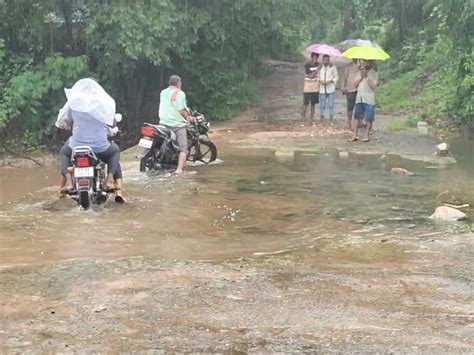 Chhota Udaipur Vijol Causeway Dilapidated Condition Residents Struggle